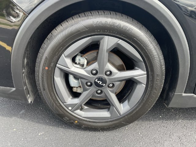 Used 2025 Kia K4 FWD image 13