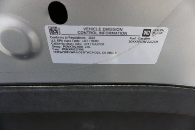 Used 2023 GMC Acadia SLE w/ Driver Convenience Package AWD/4WD image 13