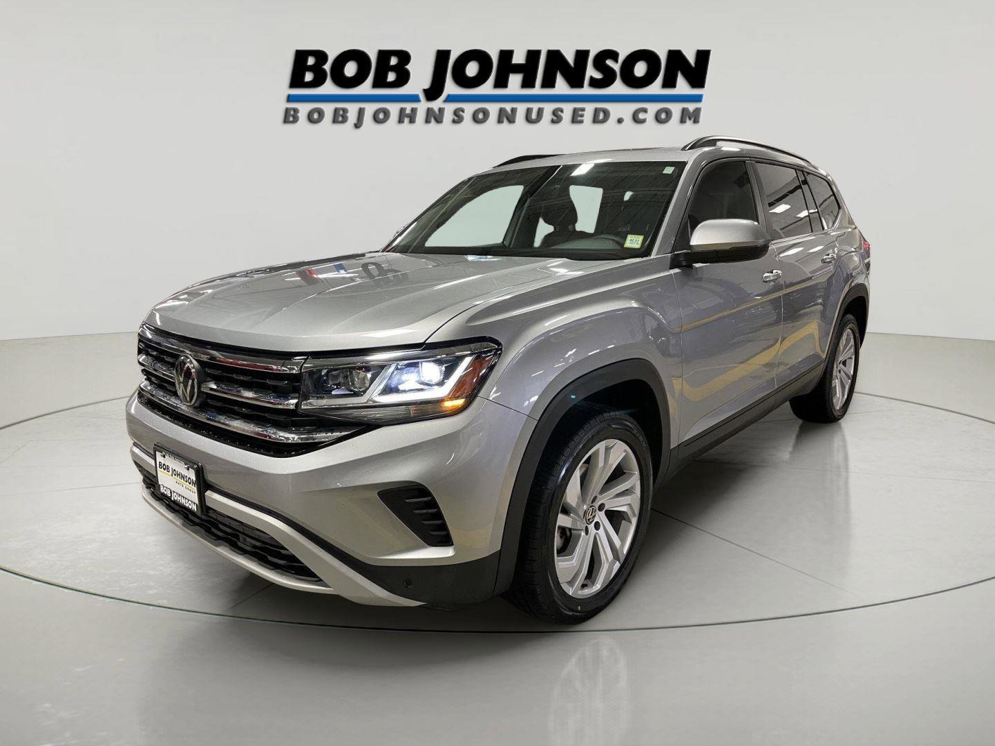Used 2023 Volkswagen Atlas SE image 3