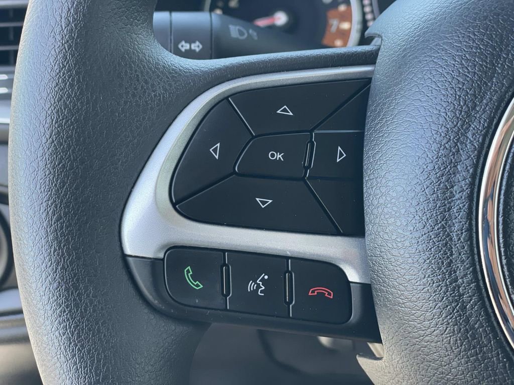 Used 2021 Jeep Renegade Sport image 8