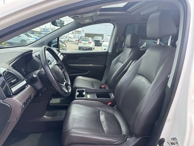 Used 2018 Honda Odyssey Elite image 16