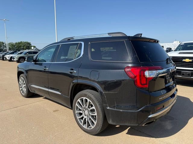 Used 2023 GMC Acadia Denali w/ Denali Ultimate Package AWD/4WD image 5