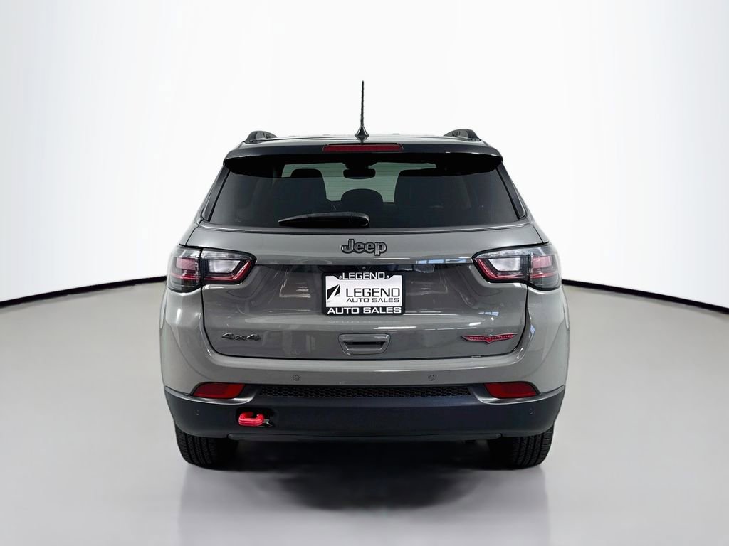 Used 2022 Jeep Compass Trailhawk w/ Trailhawk Elite Group AWD/4WD image 6