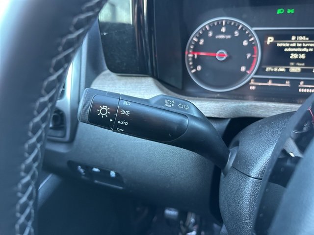 Used 2023 Kia Sorento S w/ Panoramic Sunroof Package image 27
