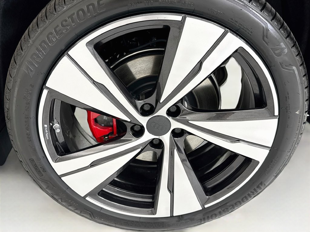 New 2026 Audi SQ5 Premium Plus AWD/4WD image 30