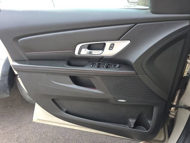 Used 2015 GMC Terrain SLE w/ Convenience Package AWD/4WD image 18