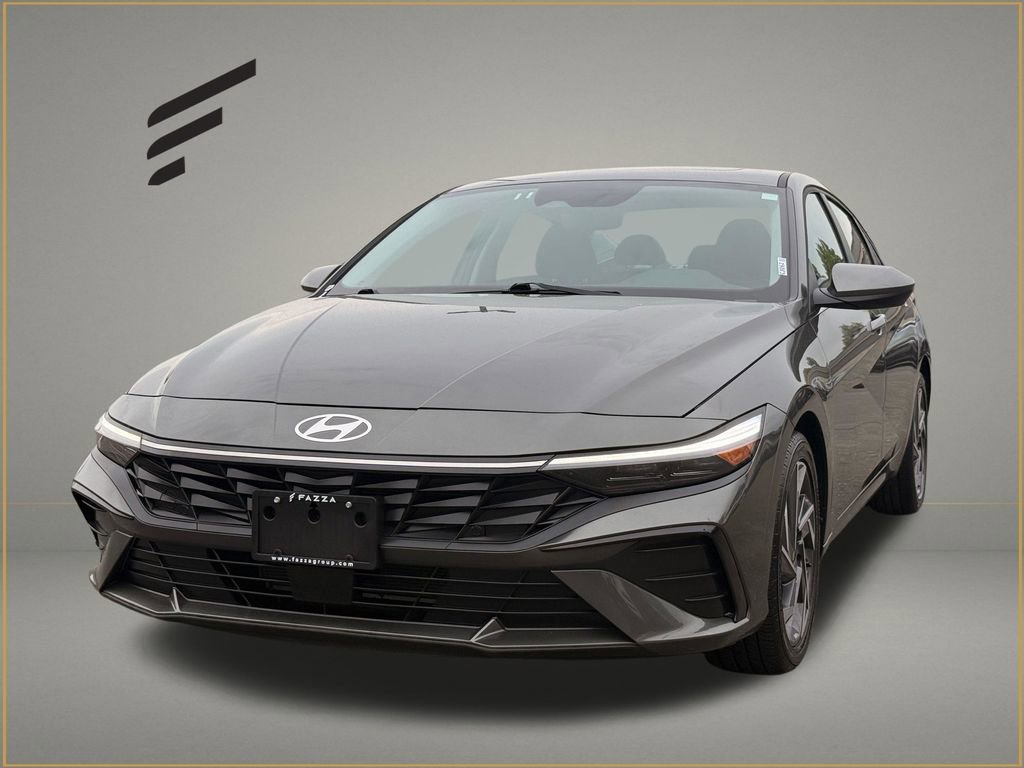 Used 2025 Hyundai Elantra SEL