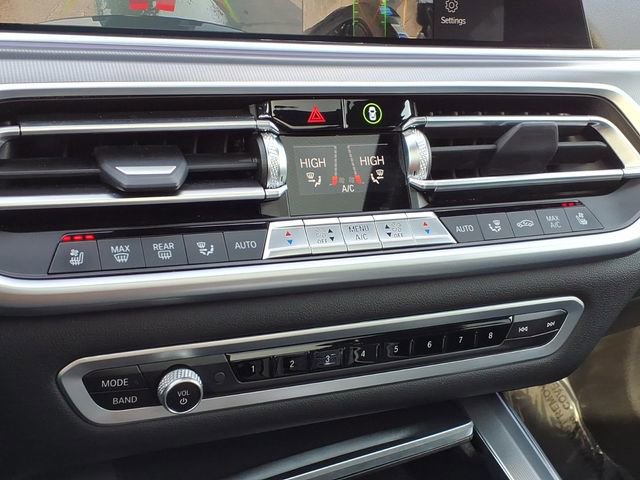 Used 2023 BMW X5 M50i w/ Executive Package image 23