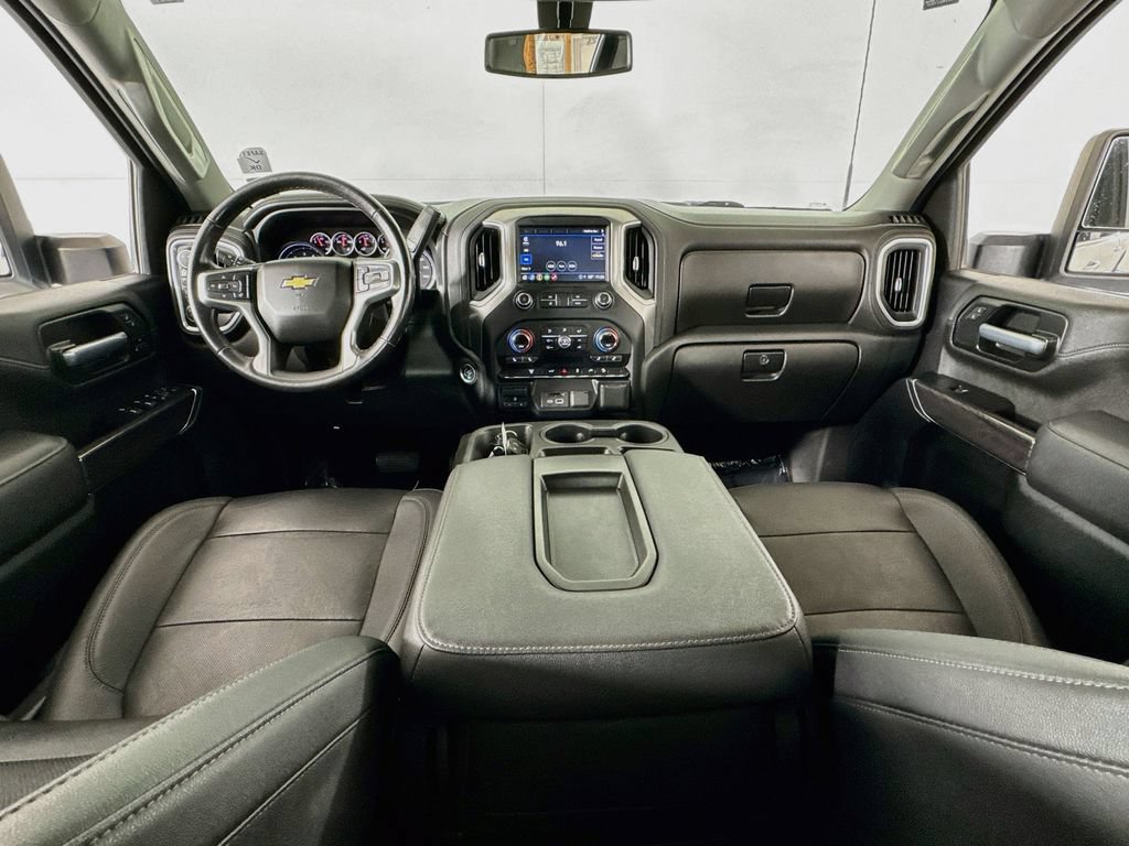 Used 2021 Chevrolet Silverado 2500 LTZ w/ Z71 Off-Road Package AWD/4WD image 28