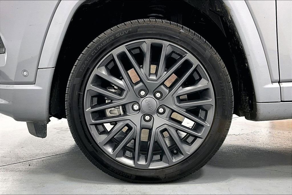 Used 2023 Jeep Compass High Altitude w/ Driver Assist Group I AWD/4WD image 8