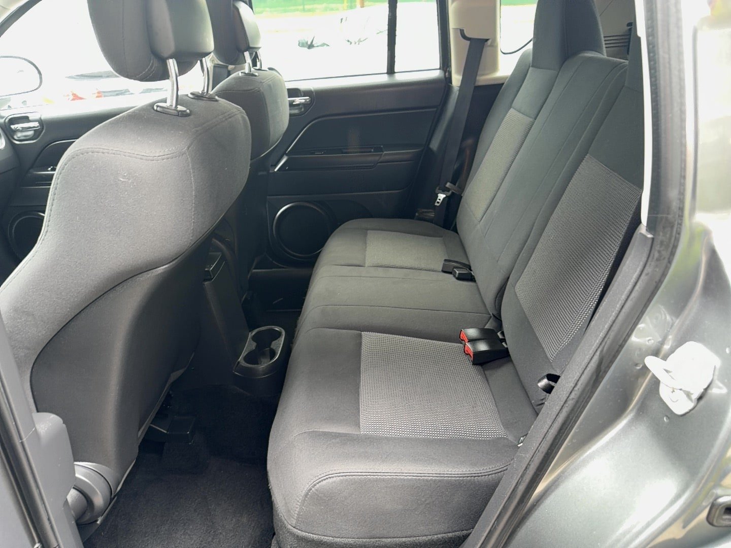Used 2012 Jeep Compass Latitude AWD/4WD image 13