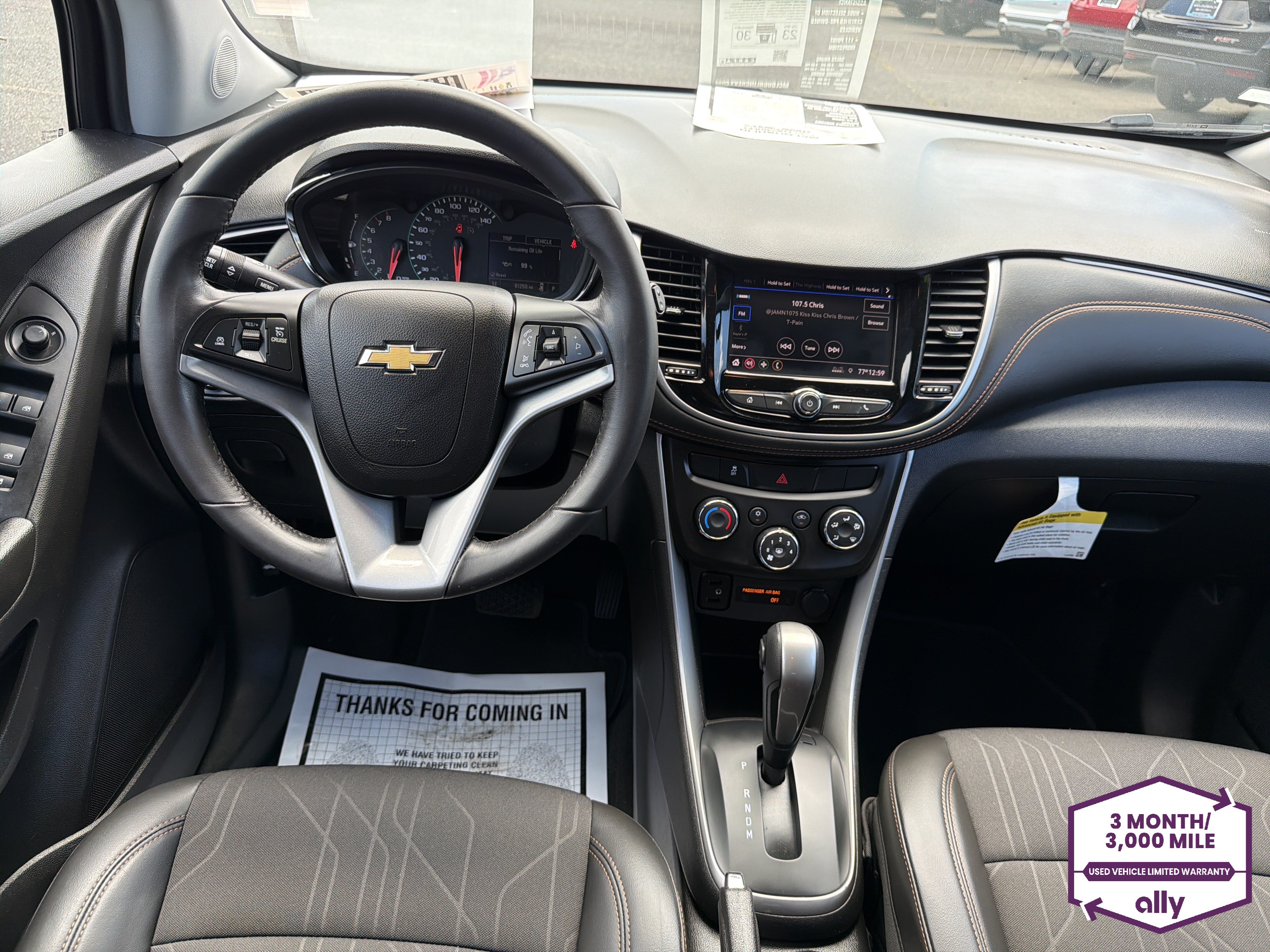 Used 2022 Chevrolet Trax LT w/ LT Convenience Package AWD/4WD image 12