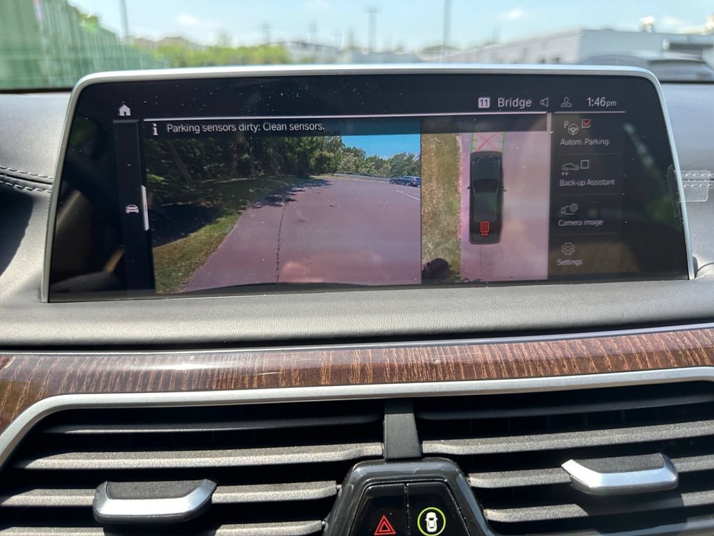 Used 2020 BMW 750i xDrive w/ Executive Package AWD/4WD image 17