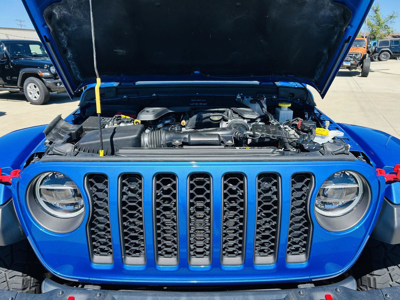 Used 2020 Jeep Gladiator Rubicon AWD/4WD image 40