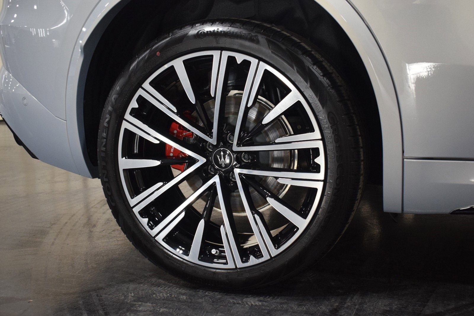 New 2024 Maserati Grecale Modena image 17