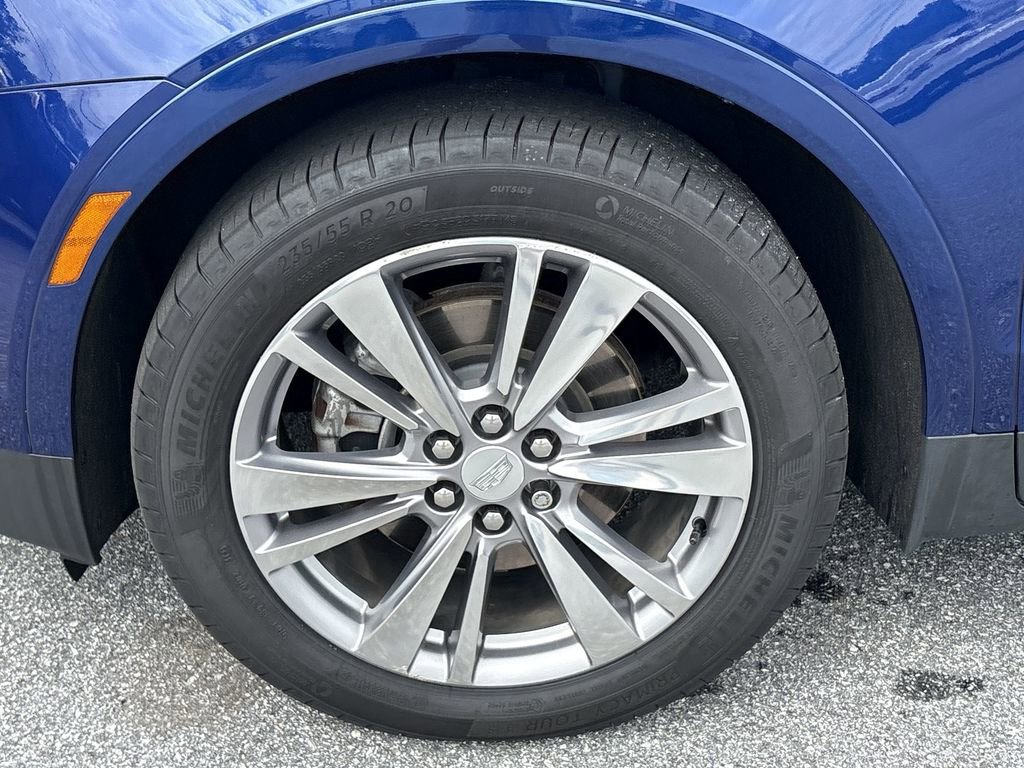 Certified 2024 Cadillac XT5 Premium Luxury w/ LPO, Floor Liner Package image 37