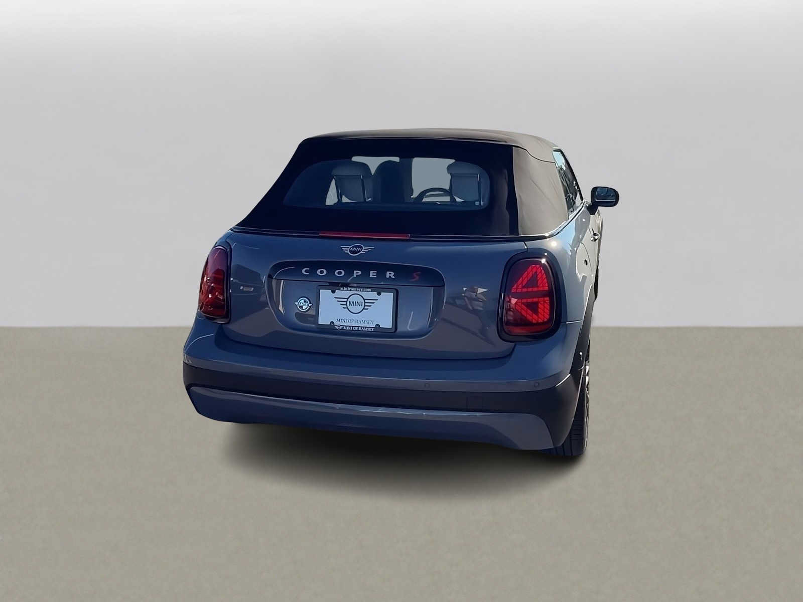 Used 2026 MINI Cooper S FWD image 3