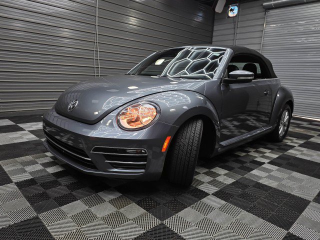 Used 2017 Volkswagen Beetle 1.8T S FWD image 36