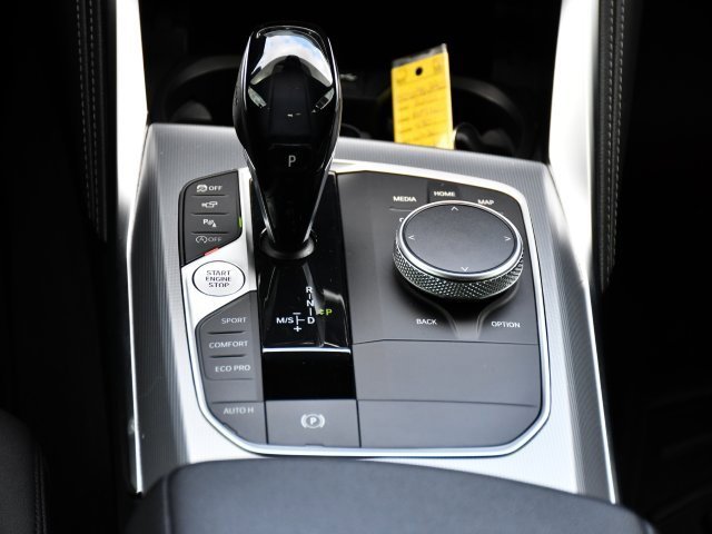 Used 2021 BMW 430i xDrive Coupe w/ M Sport Package image 28