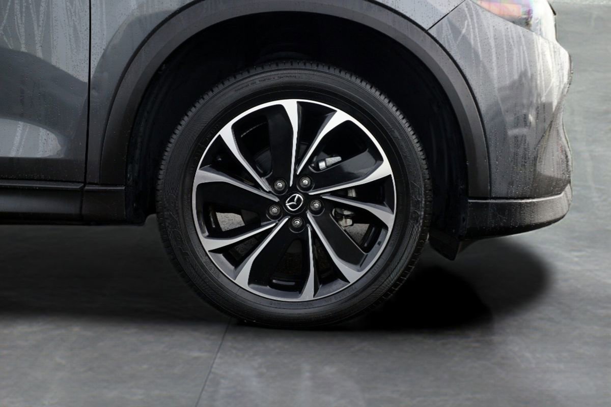 Used 2022 MAZDA CX-5 AWD 2.5 S w/ Premium Package image 9