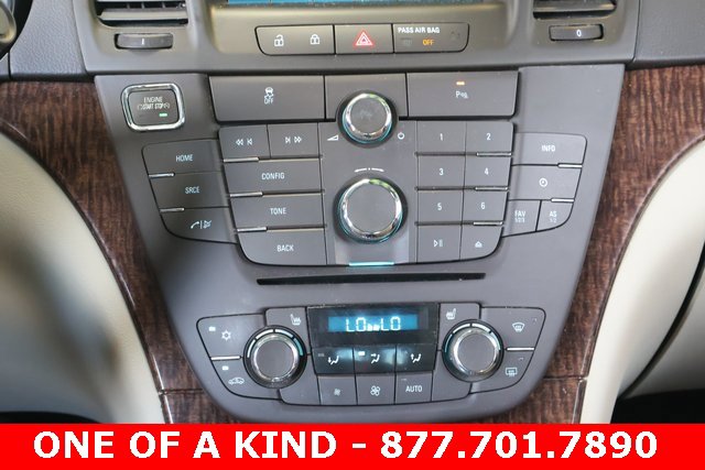 Used 2013 Buick Regal Premium image 17
