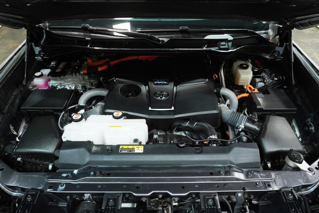 Certified 2025 Toyota Sequoia TRD Pro AWD/4WD image 13