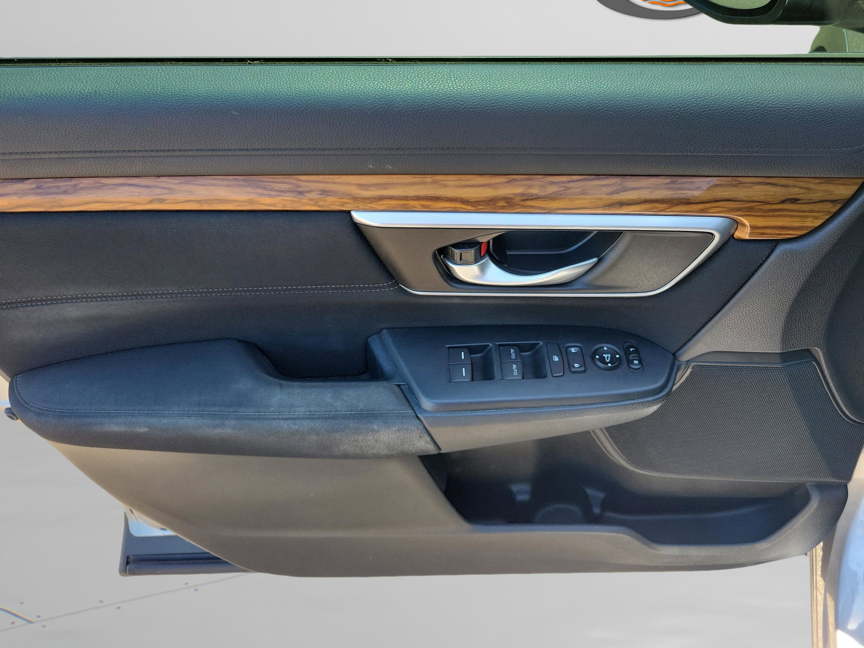 Used 2018 Honda CR-V EX image 23