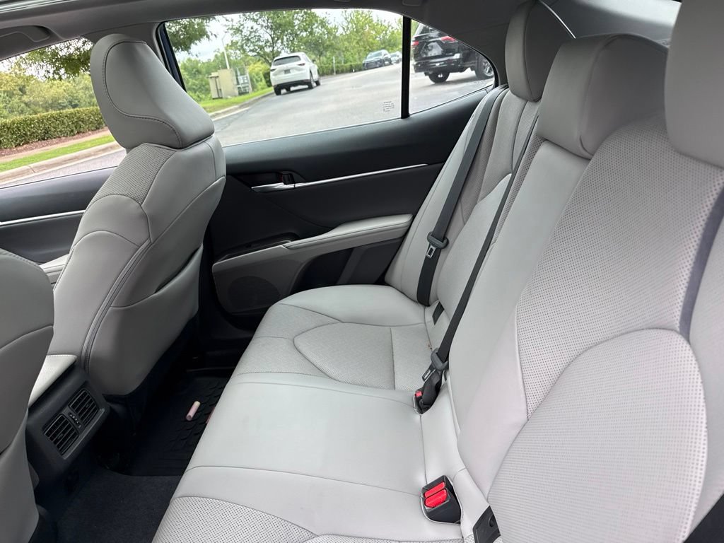 Used 2023 Toyota Camry XLE w/ Navigation Package FWD image 10