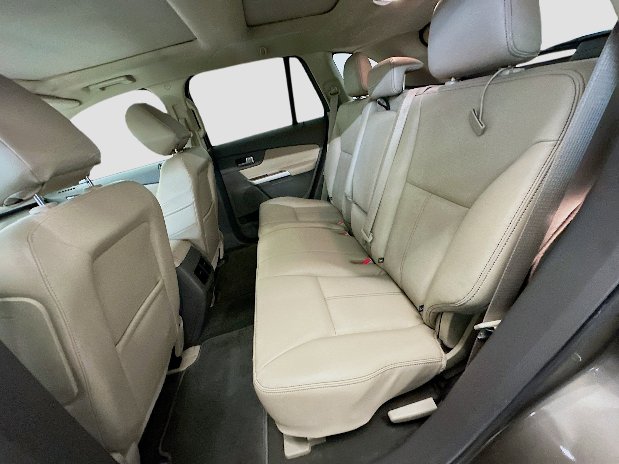 Used 2014 Ford Edge SEL w/ Equipment Group 205A image 29