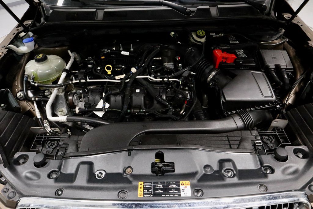 Used 2022 Lincoln Corsair FWD w/ Premium Package image 18