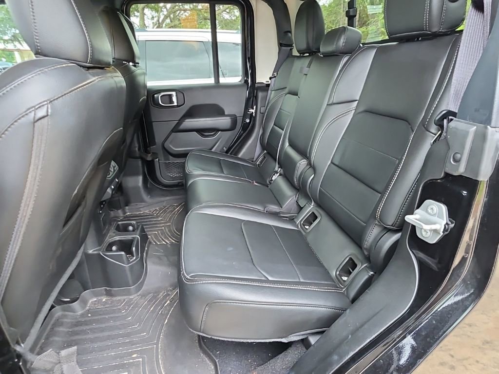 Certified 2022 Jeep Gladiator Overland w/ Popular Equipment Package image 13