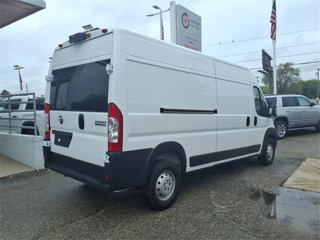 Used 2023 RAM ProMaster 2500 image 5
