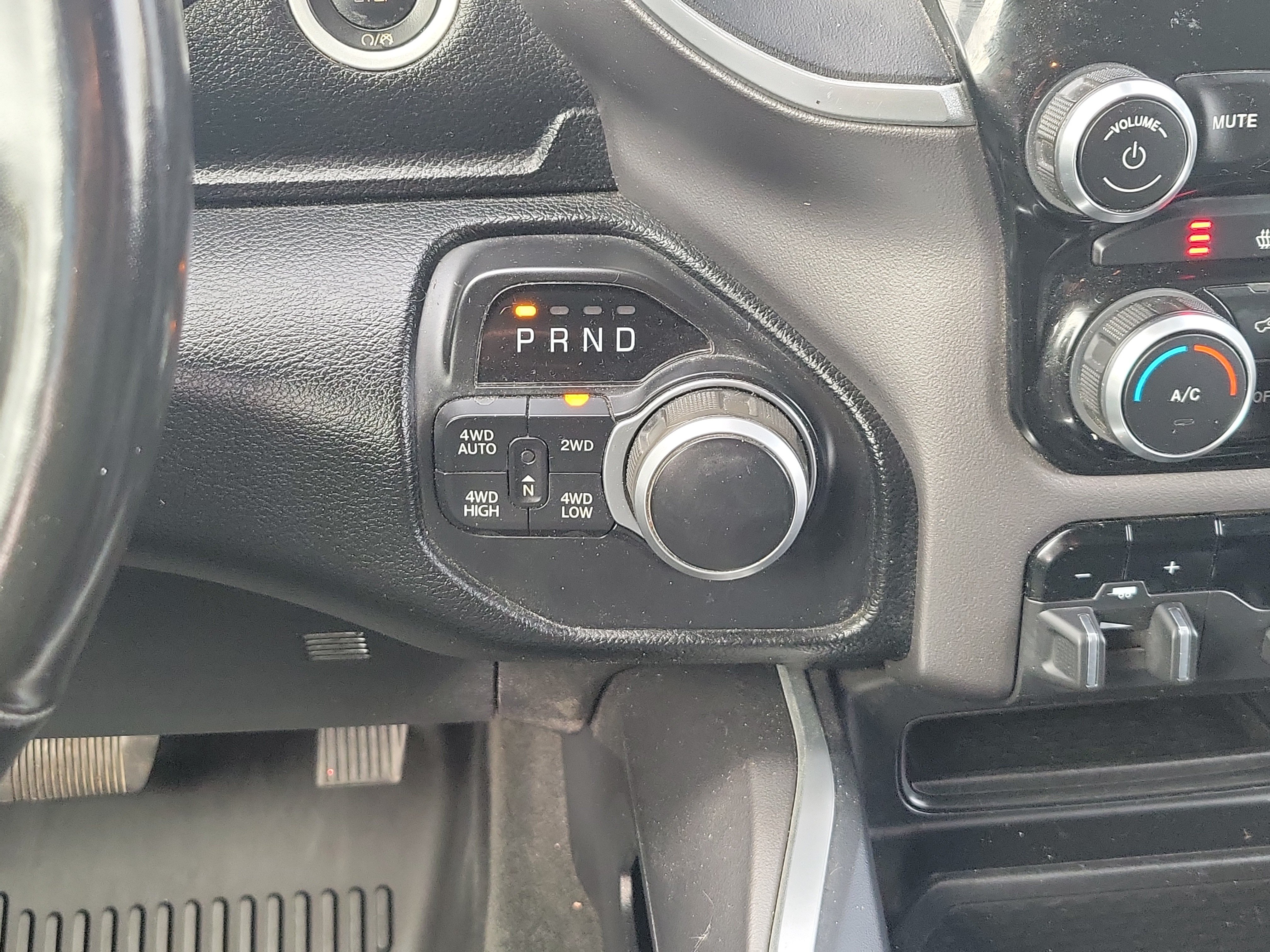 Used 2021 RAM 1500 Big Horn AWD/4WD image 24