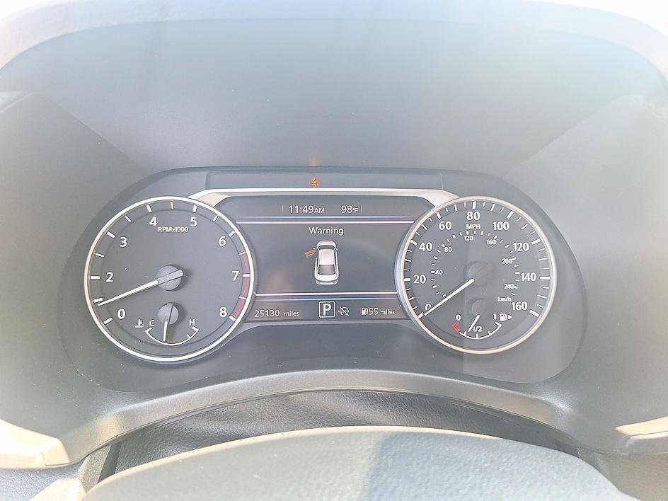 Used 2024 Nissan Sentra SV w/ SV Premium Package FWD image 14