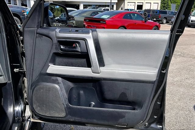 Used 2013 Toyota 4Runner SR5 w/ Convenience Pkg RWD image 25