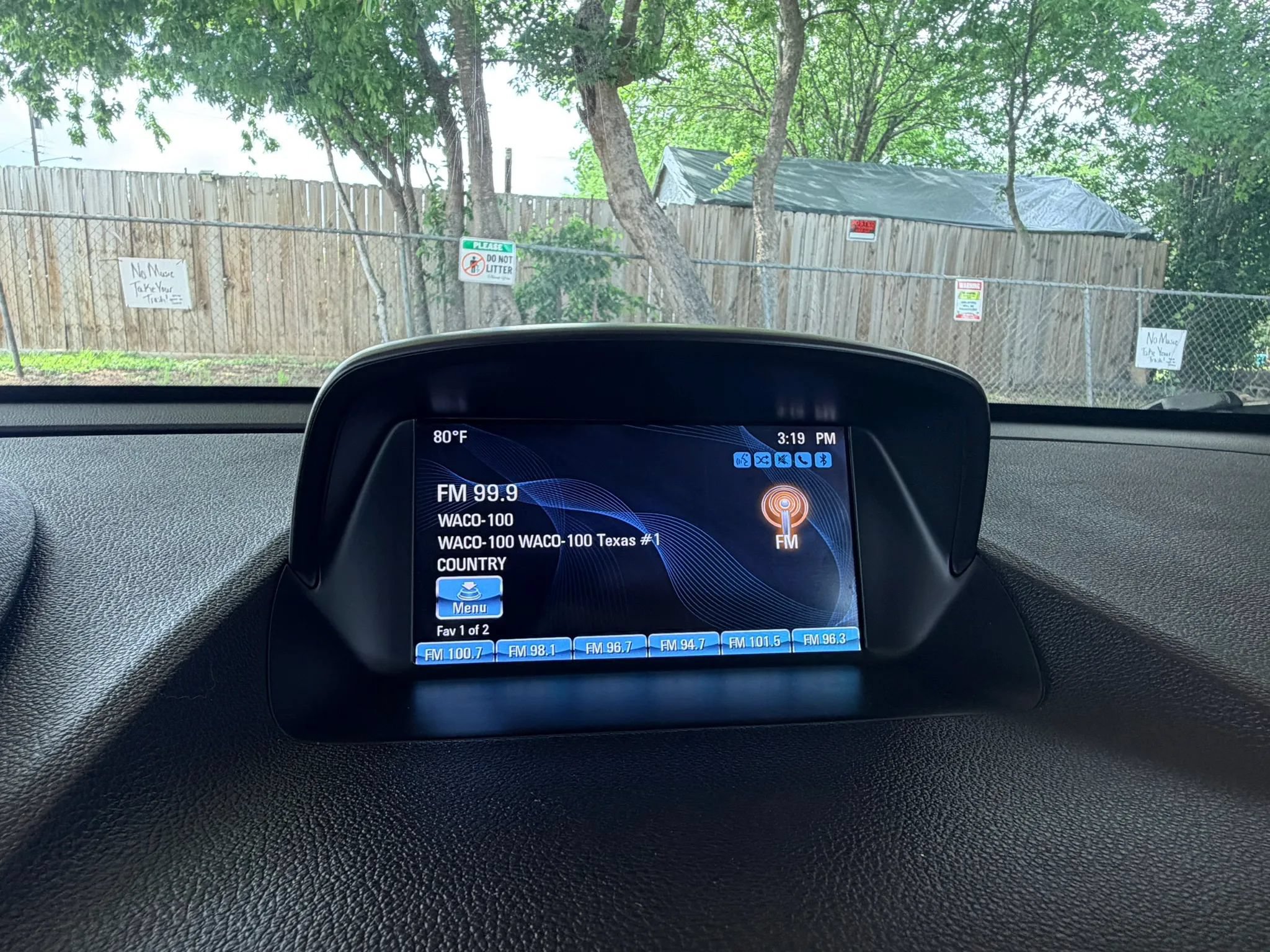 Used 2015 Buick Encore Convenience FWD image 12