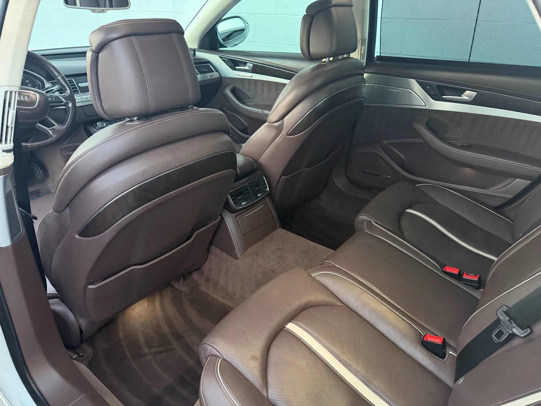 Used 2016 Audi A8 L TDI w/ Executive Package AWD/4WD image 20