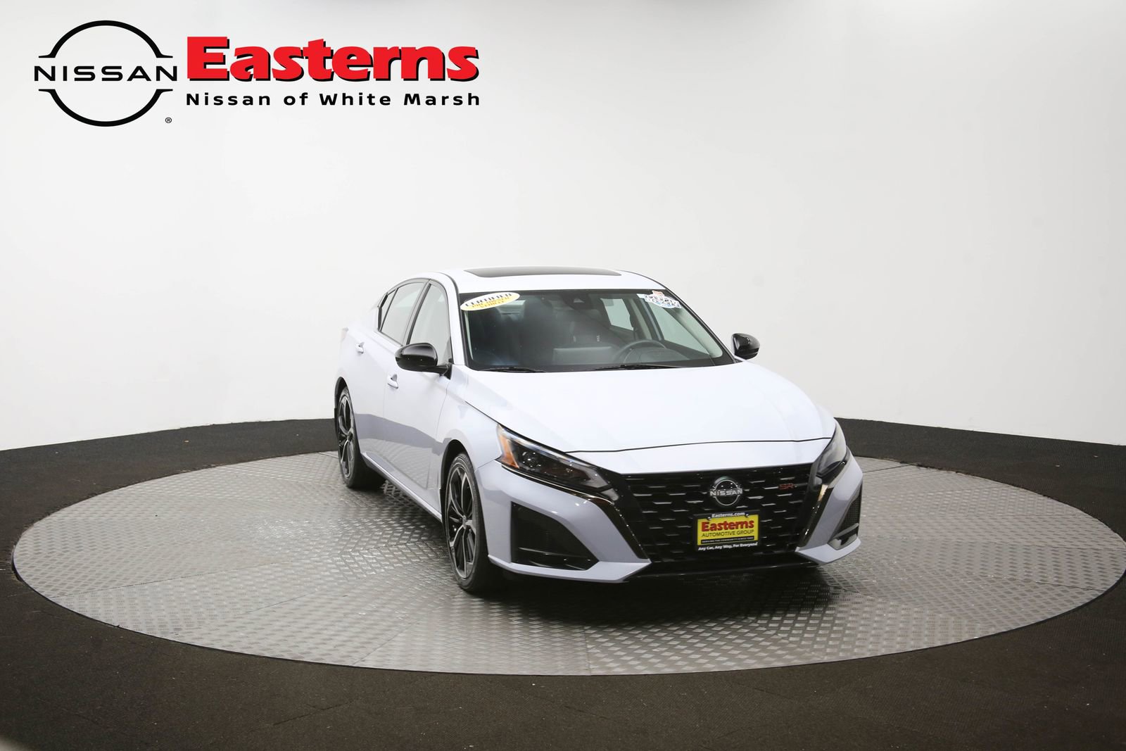 Used 2023 Nissan Altima 2.5 SR w/ SR Premium Package image 51