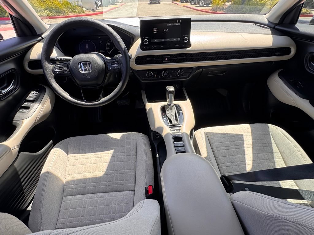 Used 2023 Honda HR-V LX image 19