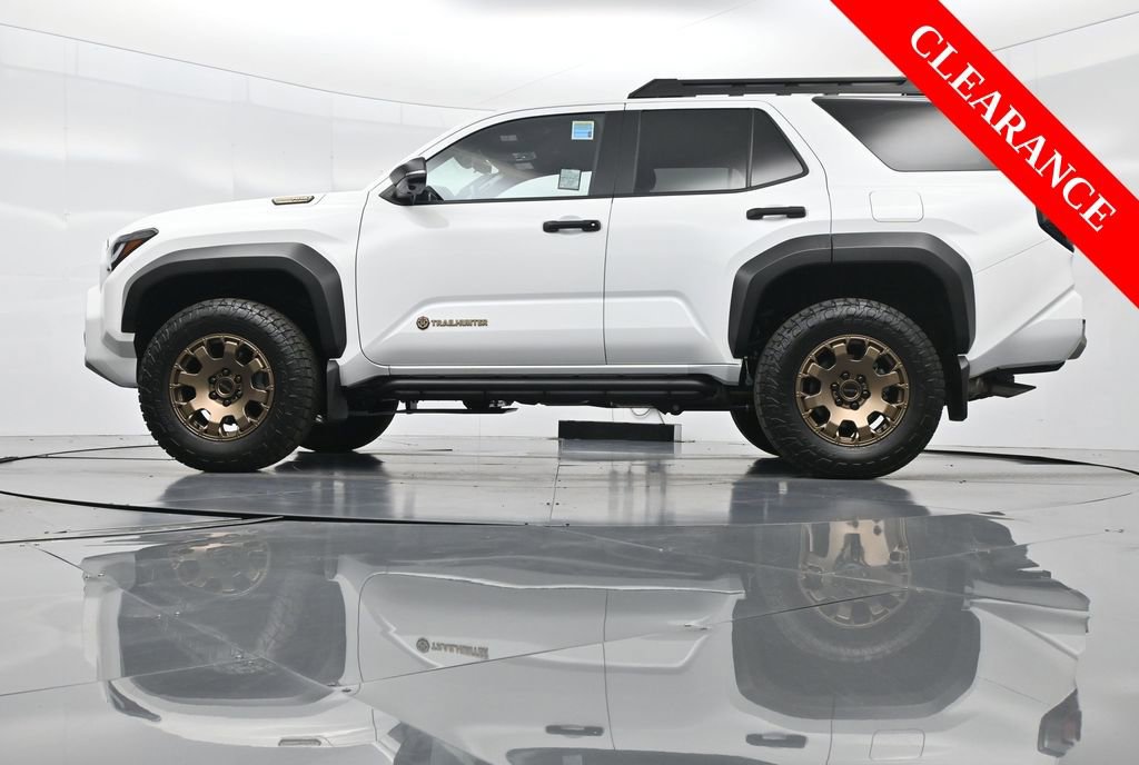 Used 2025 Toyota 4Runner 4WD image 57