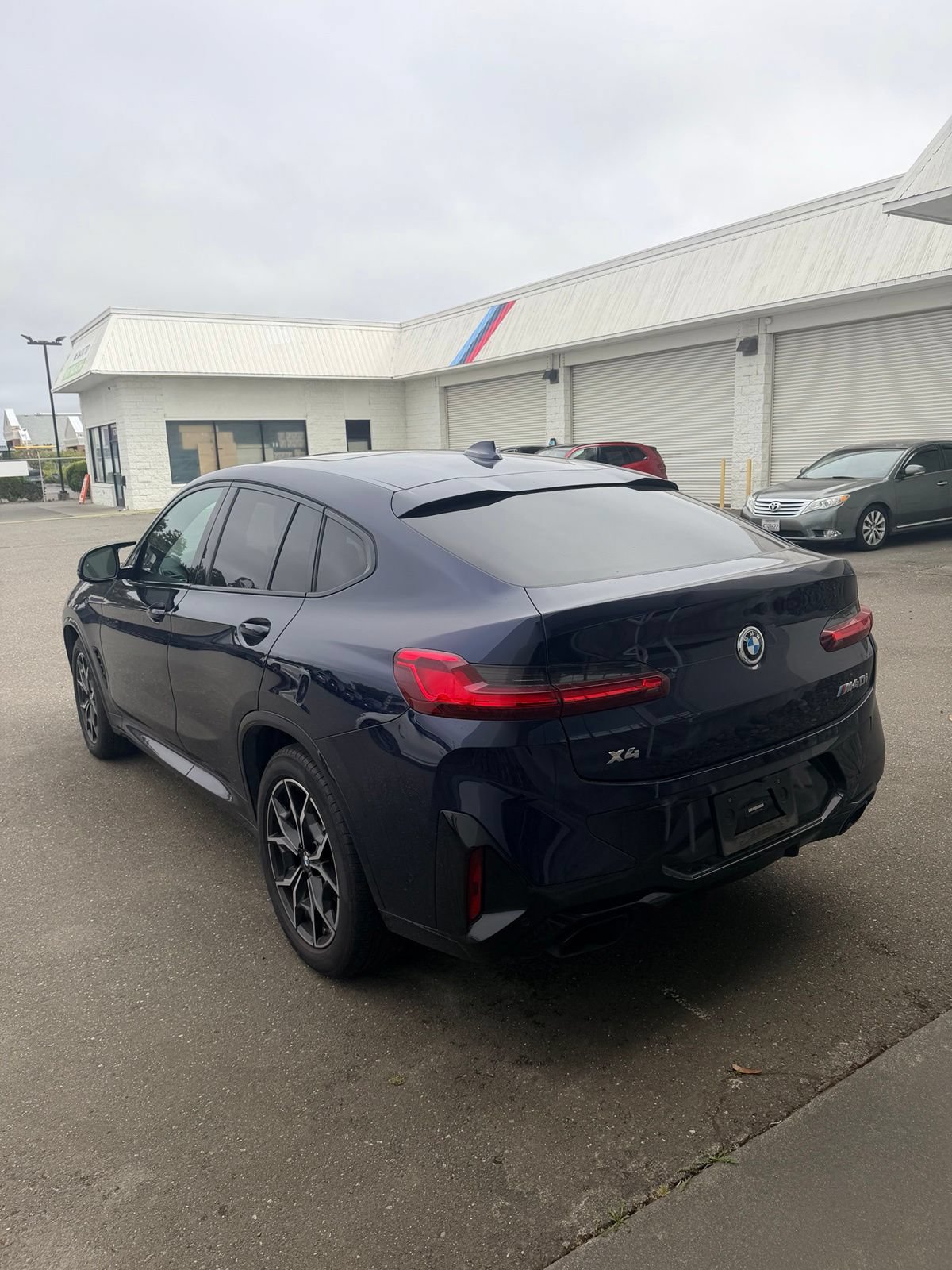 Used 2022 BMW X4 M40i AWD/4WD image 3
