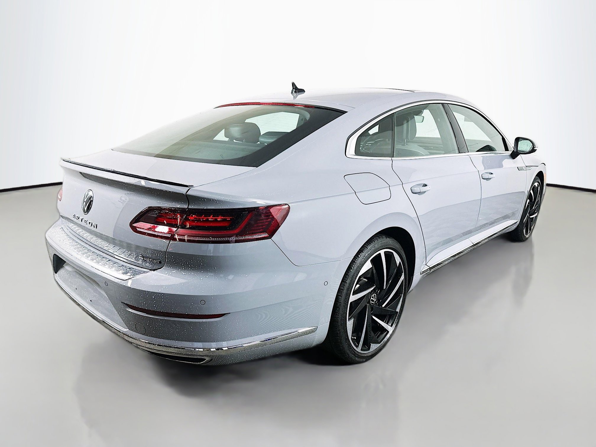 Used 2023 Volkswagen Arteon SEL Premium AWD/4WD image 7