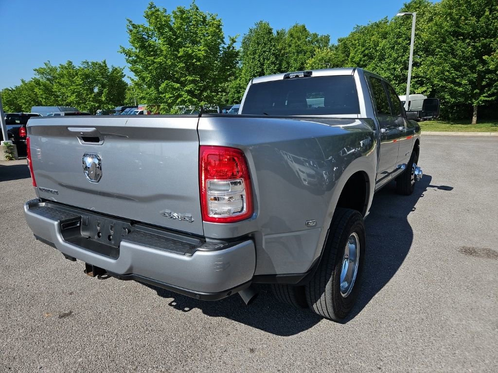 Used 2024 RAM 3500 Big Horn w/ Sport Appearance Package AWD/4WD image 7