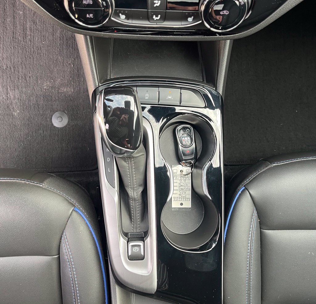 Used 2024 Buick Envista Sport Touring w/ Convenience I Package FWD image 26