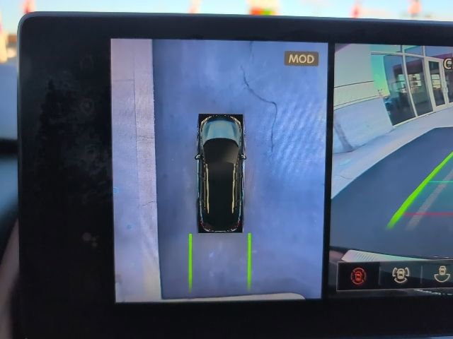 Used 2025 Nissan Rogue Platinum w/ Platinum Premium Package image 35