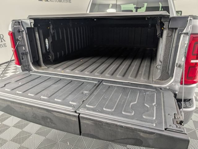 Used 2025 RAM 1500 Limited AWD/4WD image 28