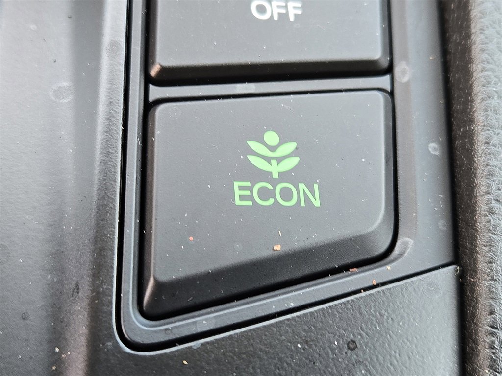 Used 2020 Honda CR-V LX image 23