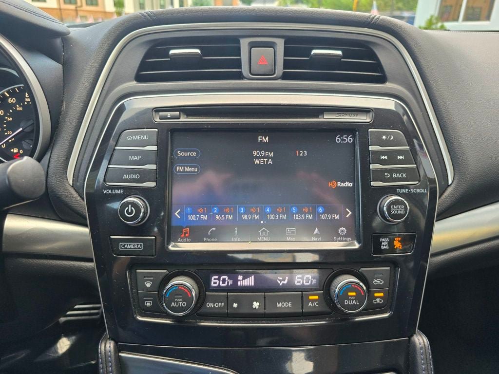 Used 2016 Nissan Maxima SR FWD image 21