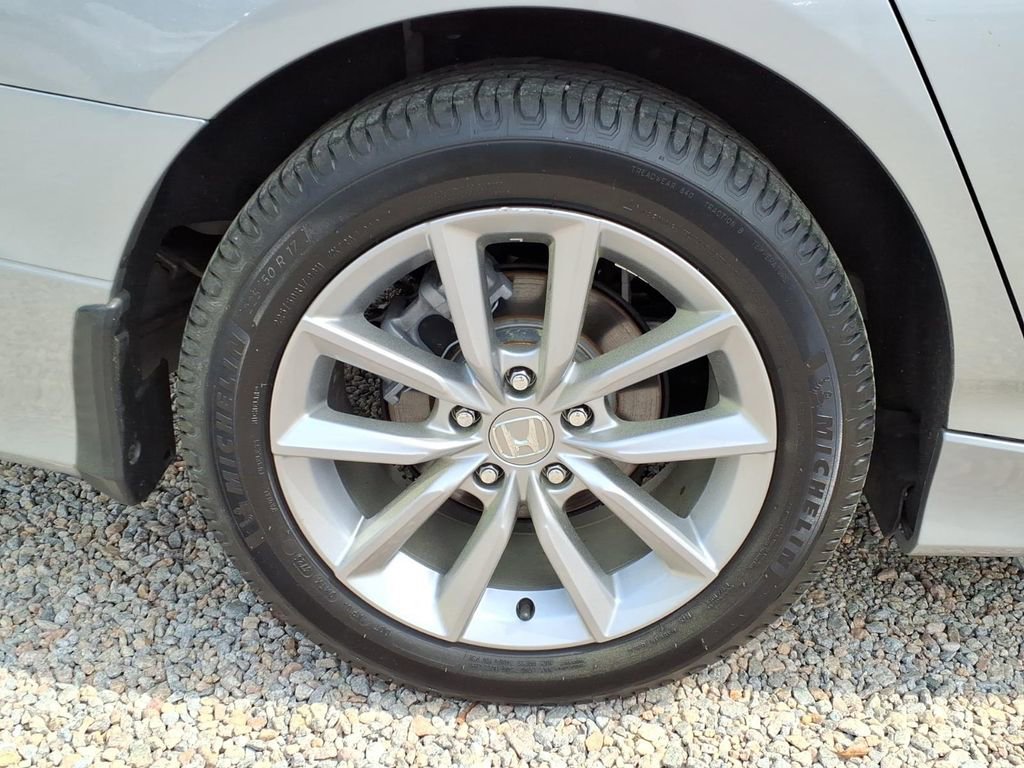 Used 2022 Honda Accord LX image 10