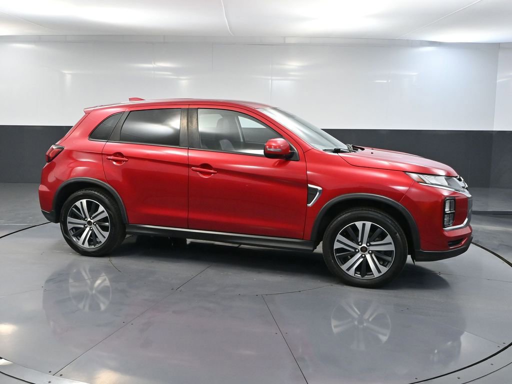 Used 2022 Mitsubishi Outlander Sport SE image 4